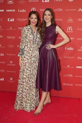 Spa Award 2026. Dagmar Koegel und Alana Siegel auf dem Roten Teppich bei der Spa Awards Gala im Kurhaus Baden-Baden am 21.03.2026. Baden-Baden Kurhaus Baden-Württemberg