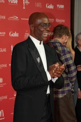 Spa Award 2026. Bruce Darnell auf dem Roten Teppich bei der Spa Awards Gala im Kurhaus Baden-Baden am 21.03.2026. Baden-Baden Kurhaus Baden-Württemberg