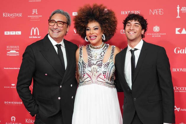 Mousse T. Mustafa Guendogdu, Khadra Sufi und Sol Guendogdu bei den SPA Awards am 21.03.2026 im Kurhaus in Baden Baden 29. SPA Awards in Baden Baden