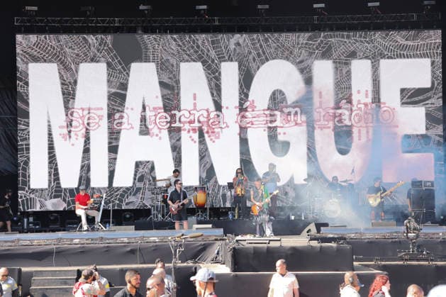 Mundo Livre S A will perform at Lollapalooza Brazil 2026 in Sao Paulo. Sao Paulo (SP), 03 22 2026 Lollapalooza Brazil Show Mundo Livre S A The band Mundo Livre S A performs during the Lollapalooza Brazil festival, held at the Interlagos racetrack, in the southern zone of the city of Sao Paulo. The event brings together national and international artists in three days of shows and musical attractions, on March 22, 2026. (Foto: Leco Viana Thenews2 imago images) Mundo Livre S A will perform at Lollapalooza Brazil 2026 in Sao Paulo.  Copyright: xLecoxVianax