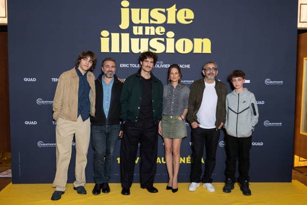 Juste Une Illusion Paris Film Premiere Alexis Rosenstiehl, Olivier Nakache, Louis Garrel, Camille Cottin, Eric Toledano, Simon Boublil attends Juste Une Illusion Paris Film Premiere at Le Grand REX on March 22, 2026 in Paris, France. Photo by Nasser Berzane ABACAPRESS.COM Paris France  Copyright: xBerzanexNasser ABACAx