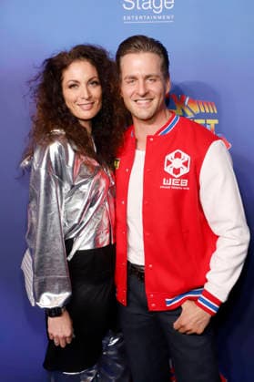 Alexander Klaws mit seiner Schwester Melanie bei der Premiere des Musicals Zurück in die Zukunft im Stage Operettenhaus. Hamburg, 22.03.2026