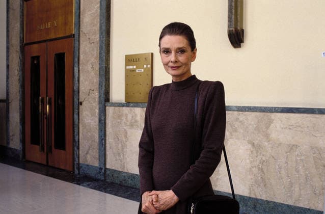 Portrait of Audrey Hepburn (stage name of Audrey Ruston) 1992 Helene Bamberger Opale.photo La reproduction sous forme de tirage de cette image est soumise a une demande prealable d autorisation a l agence Opale.photo RECORD DATE NOT STATED *** Portrait of Audrey Hepburn stage name of Audrey Ruston 1992 Helene Bamberger Opale photo Reproduction of this image in print form is subject to prior authorization by Opale photo RECORD DATE NOT STATED  Copyright: x HelenexBAMBERGER Opale.photox