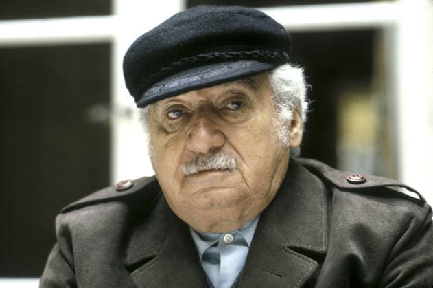 Portrait of Jorge Amado de Faria 1985 Helene BAMBERGER Opale.photo la reproduction sous forme de tirage de cette image est soumise a une demande prealable d autorisation a l agence Opale.photo RECORD DATE NOT STATED *** Portrait of Jorge Amado de Faria 1985 Helene BAMBERGER Opale photo reproduction in print form of this image is subject to prior permission from the Opale photo agency RECORD DATE NOT STATED  Copyright: x HelenexBAMBERGER Opale.photox