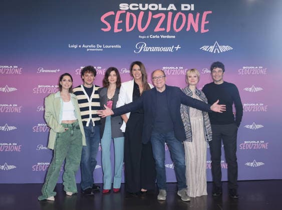 Photocall of the press conference of the movie -Scuola di Seduzione- The Space Cinema Moderno - Rome, Italy Beatrice Arnera;Romano Reggiani;Vittoria Puccini;Karla Sofia Gascon;Carlo Verdone;Euridice Axen;Lino Guanciale Photocall of the press conference of the movie -Scuola di Seduzione- The Space Cinema Moderno - Rome, Italy 23rd March 2026 SGPItalia id 134663 Not Exclusive  Copyright: xferrajuolox