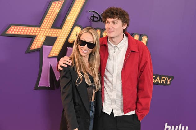 Hannah Montana 20th Anniversary Special LOS ANGELES, CALIFORNIA - MARCH 23 Tish Cyrus & Joshua Purcell at the World Premiere of Disney+ s Hannah Montana 20th Anniversary Special at El Capitan Theatre on March 23, 2026 in Los Angeles, California.Credit: Michael Mattesr AdMedia EDITORIAL USE ONLY  Copyright: xx AdMediax admphotostwo977046