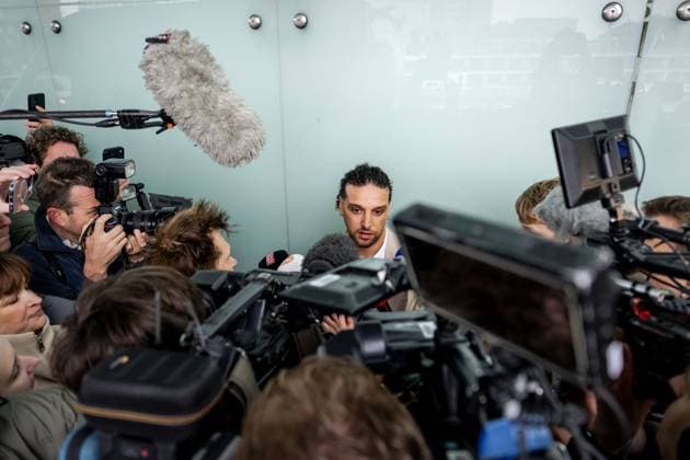 AMSTERDAM - Ali B arrives at the Amsterdam Court of Appeal, where the substantive appeal in the criminal case against him is being heard. The rapper has been sentenced to a two-year prison term for rape and attempted rape. The 43-year-old rapper was acquitted by the District Court in Haarlem of two counts of sexual assault. ROBIN VAN LONKHUIJSEN ANP netherlands out - belgium out  Copyright: xx x554230098x originalFilename: 554230098.jpg