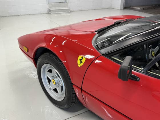 Iconic Ferrari driven by Tom Selleck in hit show Magnum, P.I. goes on sale Story from Jam Press (Magnum Ferrari Auction) Pictured: The 1979 Ferrari 308 GTS Targa which featured in Magnum, P.I.. Iconic Ferrari driven by Tom Selleck in hit show Magnum, P.I. goes on sale An iconic Ferrari driven by Tom Selleck in hit TV series Magnum, P.I. is set to go under the hammer. The 1979 Ferrari 308 GTS Targa featured in the show’s pilot episode and early filming of series one. The sleek motor became synonymous with Selleck’s character, private investigator Thomas Magnum. Finished in the classic Rosso Corsa red with a cream leather interior, the car boasts pop-up headlights and a removable targa roof. Under the bonnet sits a 2.9-litre V8 engine  Copyright: xJamxPress Barrett-JacksonxAuctionxCompany