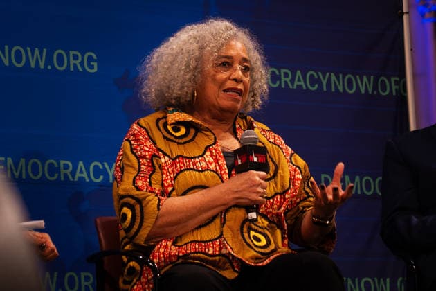 March 23, 2026, New York City, New York, United States: Angela Davis at the Democracy Now! 30th Anniversary New York City United States - ZUMAs378 20260323_zip_s378_016 Copyright: xIoannxMariaxStacewiczx