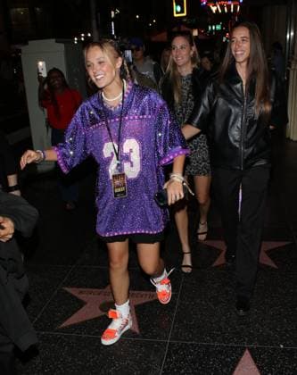 Celebrities attend the World Premiere of Disney+ s Hannah Montana 20th Anniversary Special at El Capitan Theatre in Los Angeles, California Featuring: JoJo Siwa Where: Los Angeles, California, United States When: 23 Mar 2026 Credit: H2Y INSTARimages EDITORIAL USE ONLY. NOT FOR USE BY NEWSPAPERS BASED IN THE UK. Copyright: xx instar55576841