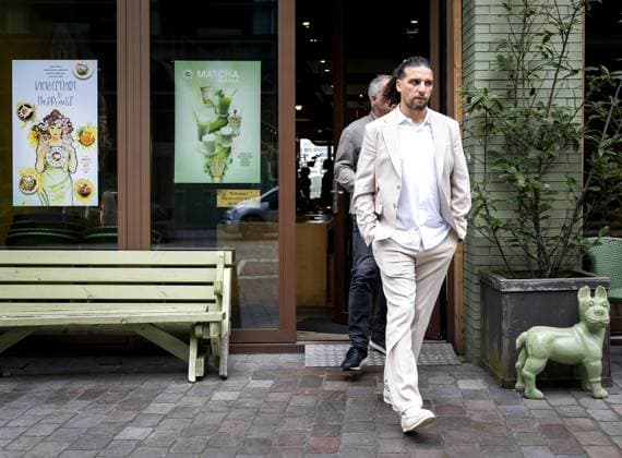 AMSTERDAM - Ali B leaves a lunchroom during a recess in the appeal hearing in the criminal case against him. The rapper has been sentenced to a two-year prison term for rape and attempted rape. The 43-year-old rapper was acquitted by the court in Haarlem of two counts of sexual assault. SEM VAN DER WAL ANP AMSTERDAM - XXX in the Amsterdam Court of Appeal, where the substantive hearing of the appeal in the criminal case against Ali B is taking place. The rapper has been sentenced to a two-year prison term for rape and attempted rape. Ali B was acquitted by the court in Haarlem of two counts of sexual assault. SEM VAN DER WAL ANP netherlands out - belgium out  Copyright: xx x554246895x originalFilename: 554246895.jpg