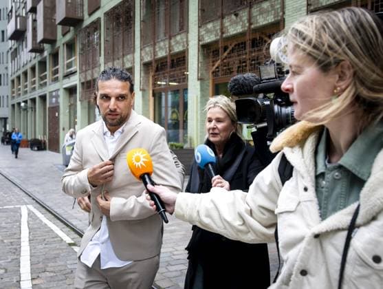 AMSTERDAM - Ali B leaves a lunchroom during a suspension of the appeal in the criminal case against him. The rapper has been sentenced to two years in prison for rape and attempted rape. The 43-year-old rapper was acquitted by the court in Haarlem of two counts of sexual assault. SEM VAN DER WAL ANP netherlands out - belgium out  Copyright: xx x554247494x originalFilename: 554247494.jpg
