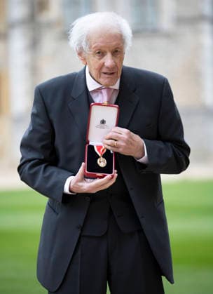 . 24 03 2026. Windsor , United Kingdom. Television writer Sir Roy Clarke with his knighthood after an Investiture at Windsor Castle, United Kingdom.  xStephenxLockx xi-Imagesx IIM-26659-0005