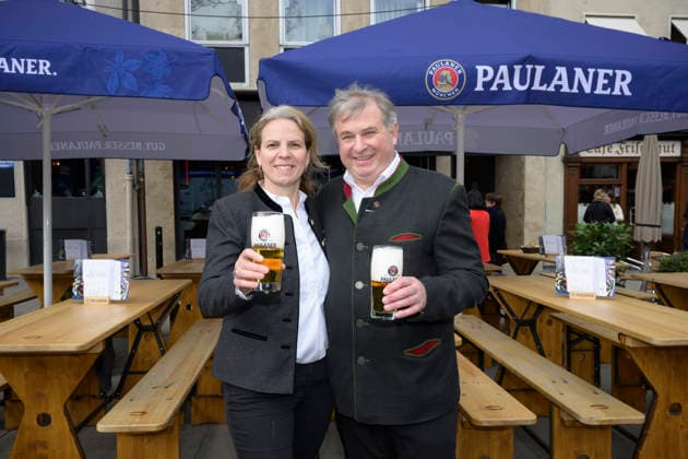 Christine und Lorenz Stiftl - Einweihung der Sportsbar Zum Stiftl in der Prälat-Zistl-Strasse 10, München am 24.03.2026