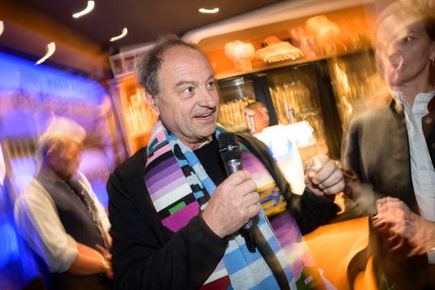 Pfarrer Rainer Maria Schießler - Einweihung der Sportsbar Zum Stiftl in der Prälat-Zistl-Strasse 10, München am 24.03.2026