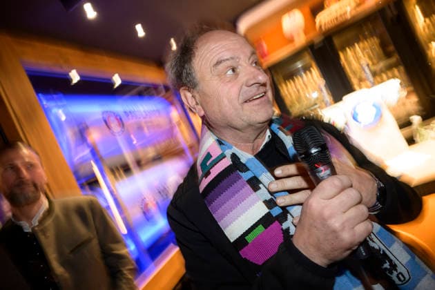 Pfarrer Rainer Maria Schießler - Einweihung der Sportsbar Zum Stiftl in der Prälat-Zistl-Strasse 10, München am 24.03.2026