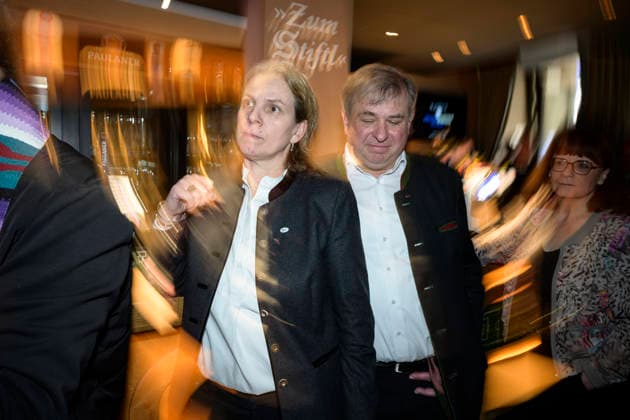 Christine und Lorenz Stiftl - Einweihung der Sportsbar Zum Stiftl in der Prälat-Zistl-Strasse 10, München am 24.03.2026