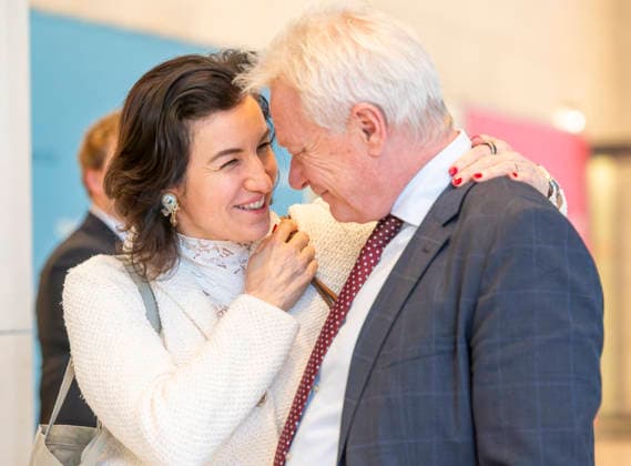 Dorothee Bär und Alois Rainer EUR, Deutschland, Berlin: 24.03.2026: Drorothee Bär (CSU) Bundesministerin für Forschung, Technologie und Raumfahrt und Alois Rainer (CSU) Bundesminister für Landwirtschaft, Ernährung und Heimat nach der Fraktionssitzung im Deutschen Bundestag. Zwei CSUler begrüßen sich. *** Dorothee Bär and Alois Rainer EUR, Germany, Berlin 24 03 2026 Drorothee Bär CSU Federal Minister for Research, Technology and Space and Alois Rainer CSU Federal Minister for Agriculture, Food and Home Affairs after the parliamentary group meeting in the German Bundestag Two CSU members greet each other