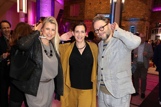Nadine Krueger, Ulrike Frank und Marc Schubring bei der Verleihung vom Deutschen Hoerfilmpreis am 24.03.2026 im Colosseum Filmtheater in Berlin Verleihung vom 24. Deutschen Hoerfilmpreis in Berlin