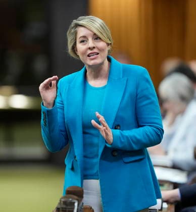 March 25, 2026, Ottawa, On, Canada: Industry Minister Melanie Joly rises during Question Period on Parliament Hill in Ottawa, Tuesday, March 24, 2026. Ottawa Canada  - ZUMAc35_ 20260325_zaf_c35_001 Copyright: xAdrianxWyldx