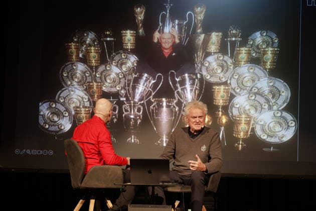 Sepp Maier auf Tour Tobias Bücklein und Sepp Maier bei der Sepp Maier Live Tour 2026 in der Karl-Diehl-Halle. Röthenbach an der Pegnitz, 23.03.2026 Röthenbach Nürnberger Land Karl Diehl-Halle Bayern D Copyright: xAgenturxWehnert R.Zichyx
