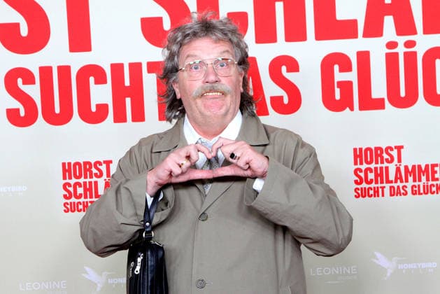 Hape Kerkeling als Horst Schlaemmer bei der Horst Schlaemmer sucht das Glueck Kino Premiere im Cinemaxx Dammtor am 24.3.2026 in Berlin Horst Schlaemmer sucht das Glueck Kinopremiere in Hamburg