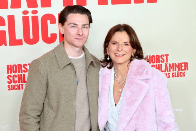 Claudia Obert und Max Suhr bei der Horst Schlaemmer sucht das Glueck Kino Premiere im Cinemaxx Dammtor am 24.3.2026 in Berlin Horst Schlaemmer sucht das Glueck Kinopremiere in Hamburg