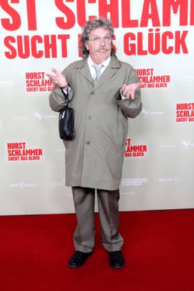 Hape Kerkeling als Horst Schlaemmer bei der Horst Schlaemmer sucht das Glueck Kino Premiere im Cinemaxx Dammtor am 24.3.2026 in Berlin Horst Schlaemmer sucht das Glueck Kinopremiere in Hamburg