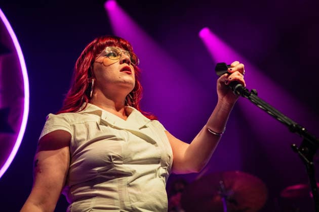 CMAT live in Oslo, Norway Oslo, Norway. 24th, March 2026. The Irish singer and songwriter CMAT performs a live concert at Rockefeller in Oslo. Norway, Oslo  Copyright: xGonzalesxPhoto TordxLitleskarex