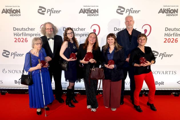 Deutscher Hörfilmpreis, Preisverleihung im Kino Colosseum, Berlin, 24.03.2026 Gewinner nach der Preisverleihung zum Deutschen Hörfilmpreis im Berliner Kino Colosseum am 24.03.2026 Berlin Kino Collosseum Copyright: xRenÃ xduxVinagex