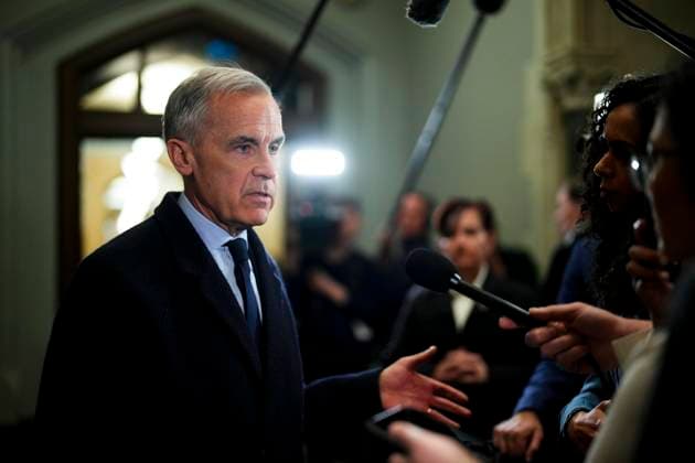March 25, 2026, Ottawa, Canada: Prime Minister Mark Carney arrives to Parliament Hill in Ottawa on Wednesday, March 25, 2026. Ottawa Canada  - ZUMAc35_ 20260325_zaf_c35_022 Copyright: xSeanxKilpatrickx