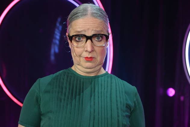 Komikerin und Kabarettistin Rosemie Warth zu Gast bei der ARD Show Ladies Night die einzige Comedy- und Kabarettshow mit rein weiblicher Besetzung im deutschsprachigen Fernsehen: