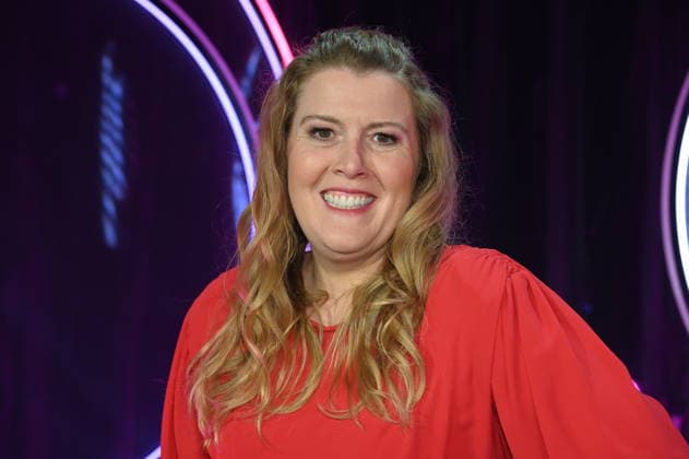 Kabarettistin Franziska Wanninger, Autorin, Schauspielerin und Podcasterin.zu Gast bei der ARD Show Ladies Night die einzige Comedy- und Kabarettshow mit rein weiblicher Besetzung im deutschsprachigen Fernsehen: