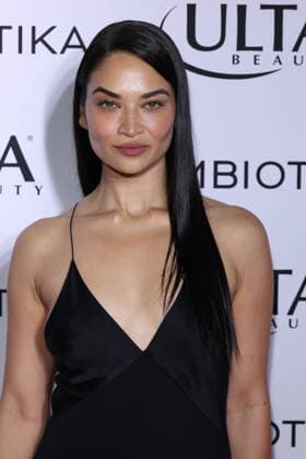 Cymbiotika x Ulta Beauty Glow From Within Launch Event Shanina Shaik at Cymbiotika x Ulta Beauty Glow From Within Launch Event held at The Lillian Venue on March 25, 2026 in Los Angeles, California, United States., Credit:Xavier Collin Avalon United States, California, Los Angeles  Copyright: xXavierxCollinx xAvalonx 1086279025