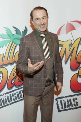 Premiere Malle Ole - Das Musical in Hamburg Bedo B. Kayaturan, Premiere Malle Ole - Das Musical , First Stage Theater, Hamburg-Altona, 25.03.2026 Copyright: xEventpressxBecherx
