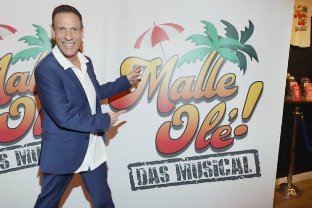 Premiere Malle Ole - Das Musical in Hamburg Harald Reitinger, Premiere Malle Ole - Das Musical , First Stage Theater, Hamburg-Altona, 25.03.2026 Copyright: xEventpressxBecherx