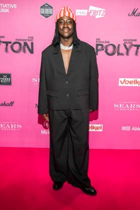 ABB POLYTON- Saenger Jonny Mahoro zu Gast auf dem roten Teppich bei der bei der Polyton Musikpreis Preisverleihung 2026 im Atelier GardensBerkin am Mittwoch 25.03.2026 in Berlin Berlin Deutschland