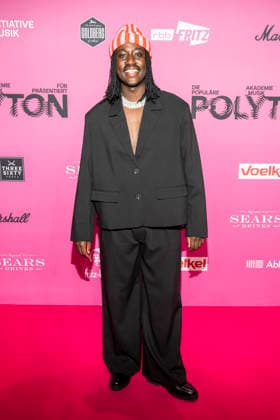 ABB POLYTON- Saenger Jonny Mahoro zu Gast auf dem roten Teppich bei der bei der Polyton Musikpreis Preisverleihung 2026 im Atelier GardensBerkin am Mittwoch 25.03.2026 in Berlin Berlin Deutschland
