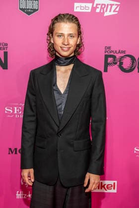 ABB POLYTON- Berg zu Gast auf dem roten Teppich bei der bei der Polyton Musikpreis Preisverleihung 2026 im Atelier GardensBerkin am Mittwoch 25.03.2026 in Berlin Berlin Deutschland