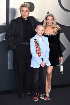 Dexter Sol Ansell mit Eltern Jonathan Ansell und Debbie King bei der HBO Max UK and Ireland Launch Party in der Queen Elizabeth Hall. London, 25.03.2026
