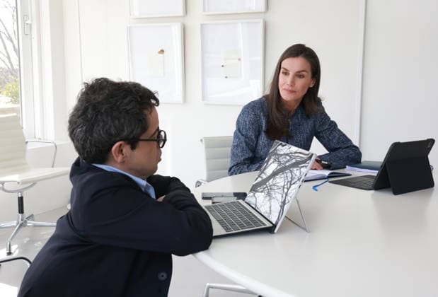 Entertainment Bilder des Tages 26-03-2026 Madrid Queen Letizia during a meeting with the board on disability at palace Zarzuela in Madrid. Â  Copyright: xPPEx