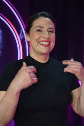 Schauspielerin und Kabarettistin Eva Eiselt zu Gast bei der ARD Show Ladies Night die einzige Comedy- und Kabarettshow mit rein weiblicher Besetzung im deutschsprachigen Fernsehen: