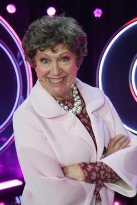 Kabarettistin Lioba Albus zu Gast bei der ARD Show Ladies Night die einzige Comedy- und Kabarettshow mit rein weiblicher Besetzung im deutschsprachigen Fernsehen: