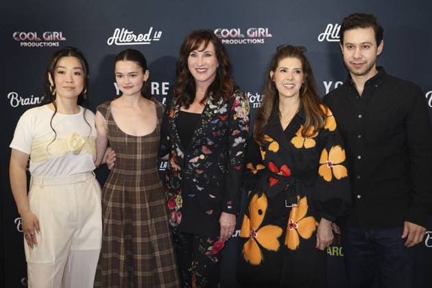 Entertainment Bilder des Tages #2 Sherry Cola, Marisa Tomei, Ciara Bravo, Ann Marie, Allison, Jorge Garcia Castro at arrivals for YOU RE DATING A NARCISSIST! Premiere, The London West Hollywood, Los Angeles, CA, March 26, 2026. Photo By: Elizabeth Goodenough Everett Collection YOU RE DATING A NARCISSIST! Premiere PUBLICATIONXNOTxINxCANxCHNxFRAxITAxJPNxNORxPOLxRUSxESPxUKxUSA