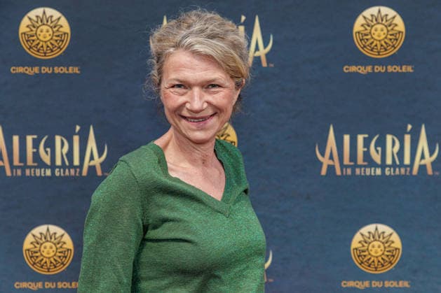 26.03.2026. Düsseldorf. Cirque du Soleil - Alegria. Red Carpet am Abend der Düsseldorfer Premiere. Hier: Dagmar Operskalski Düsseldorf Gerresheim Glasmacherviertel Nordrhein-Westfalen Deutschland