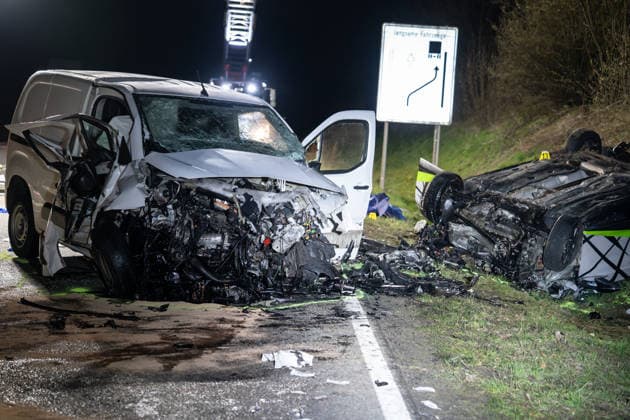 Tödlicher Verkehrsunfall auf der L288 erschüttert Region Westerburg Westerwaldkreis, L288 zwischen A Rheinland-Pfalz Deutschland