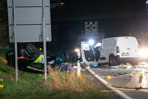 Tödlicher Verkehrsunfall auf der L288 erschüttert Region Westerburg Westerwaldkreis, L288 zwischen A Rheinland-Pfalz Deutschland