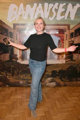 Sandra Pabst beim Special Screening Banausen - Comedy. Theater. Chaos. im Deutschen Theater. Berlin, 27.03.2026