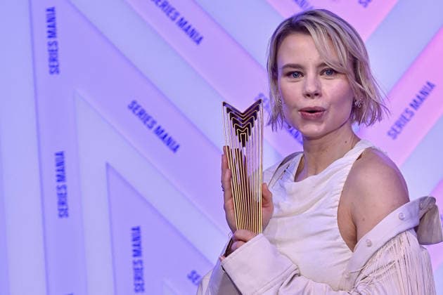 Series Mania Festival - Closing Ceremony - Lille LILLE, FRANCE - MARCH 27 Prix de la Meilleure actrice de la Compétition internationale pour Amanda JANSSON, Séries Mania 2026 attends the closing ceremony during the Series Mania Festival on March 27, 2026 in Lille, France. Photo by Franck Castel ABACAPRESS.COM Lille France  Copyright: xCastelxFranck ABACAx
