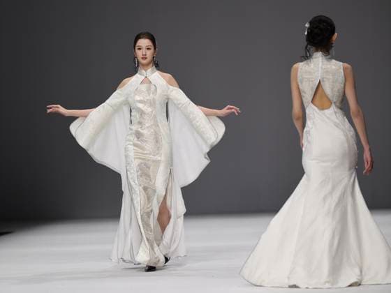 BEIJING, CHINA - MARCH 27: Models walk the runway at the GUANJU collection by designer Guan Yazheng on day 8 of China Fashion Week 2026 (Spring) at 798Â·751 PARK on March 27, 2026 in Beijing, China.  Copyright: xChinaxNewsxServicex 111631118905